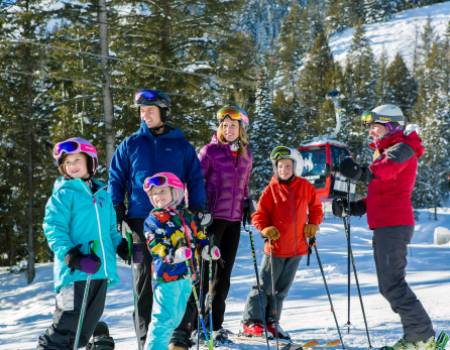 Plan the Ultimate Family Ski Vacation in Jackson Hole